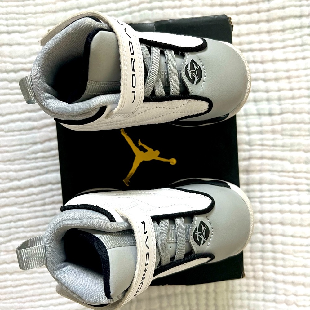 Black & gray Jordan sneakers for kids size 5c